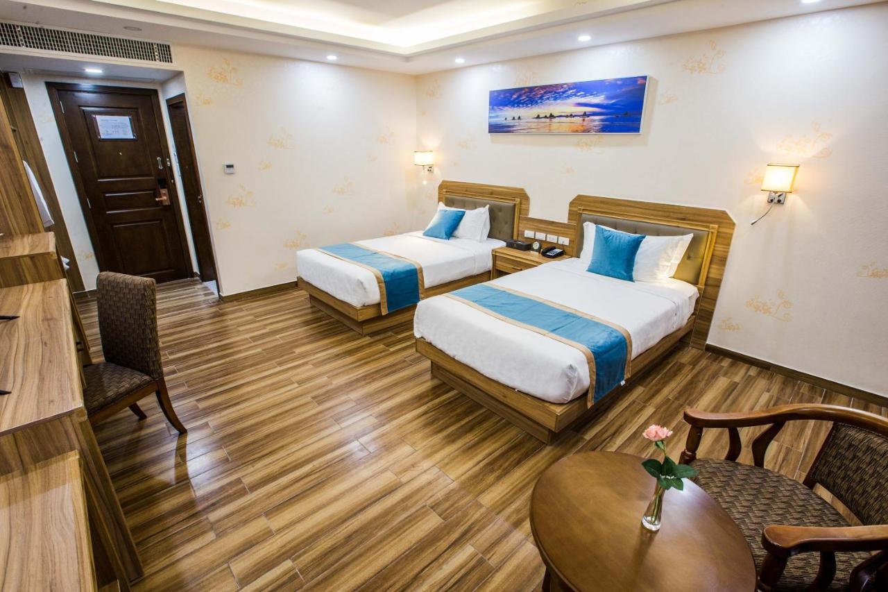 Costa Palawan Resort Пуэрто-Принцеса Экстерьер фото